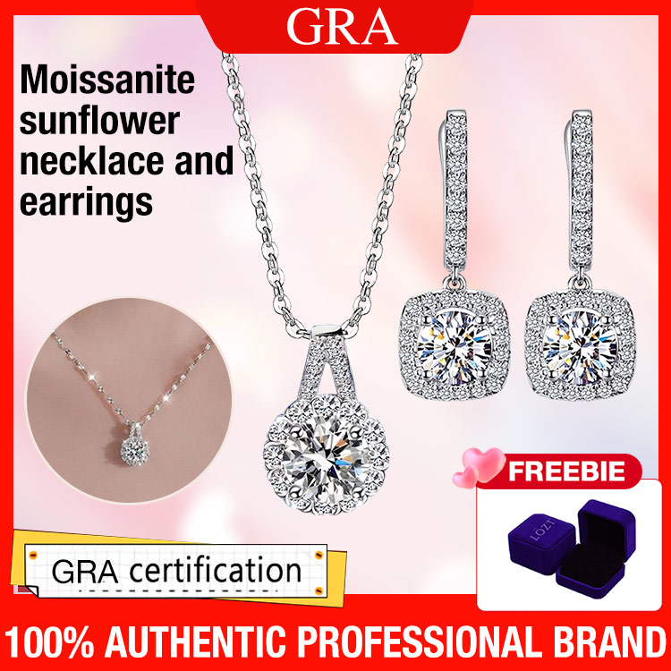 Diamond Jeans With White Gold Ring