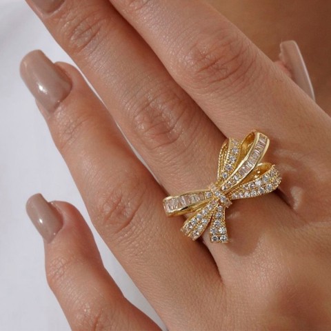 Bowknot Zircon Ring