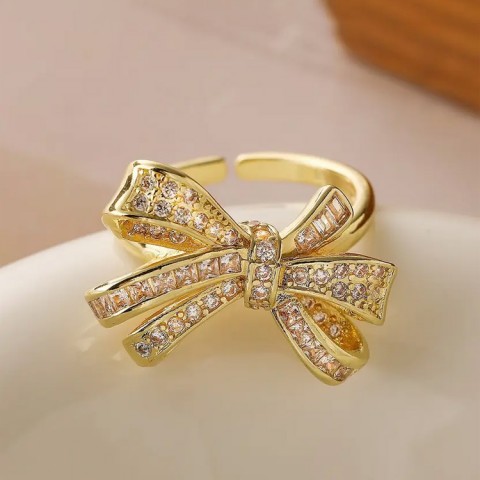 Bowknot Zircon Ring