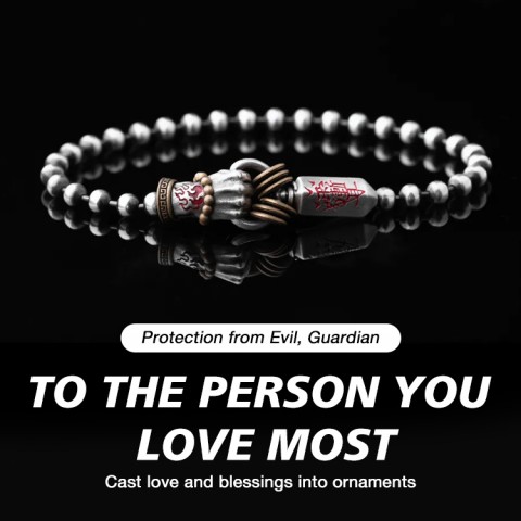 Master Knife Bracelet