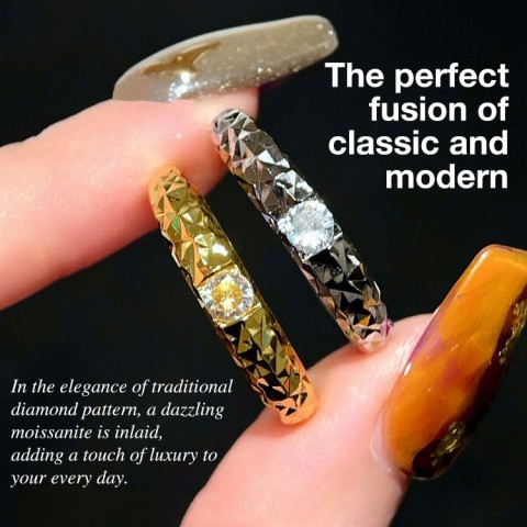 Sparkling Hand-cut Moissanite Ring