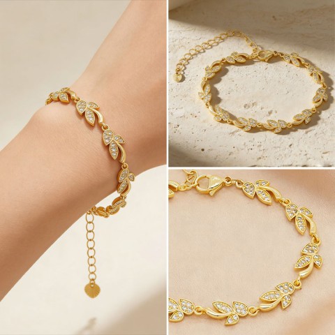 Gold clover moissanite bracelet