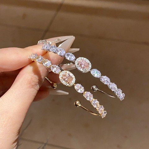 Round Zirconia Geometric Open Bracelet