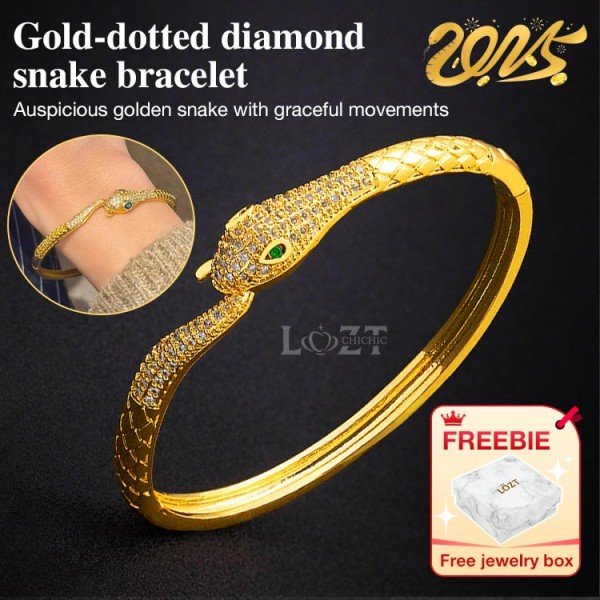 Gold-dotted diamond snake bracelet
