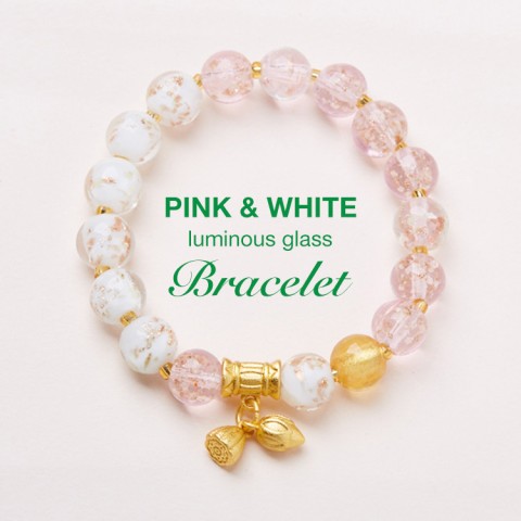 Luminous glass bracelet