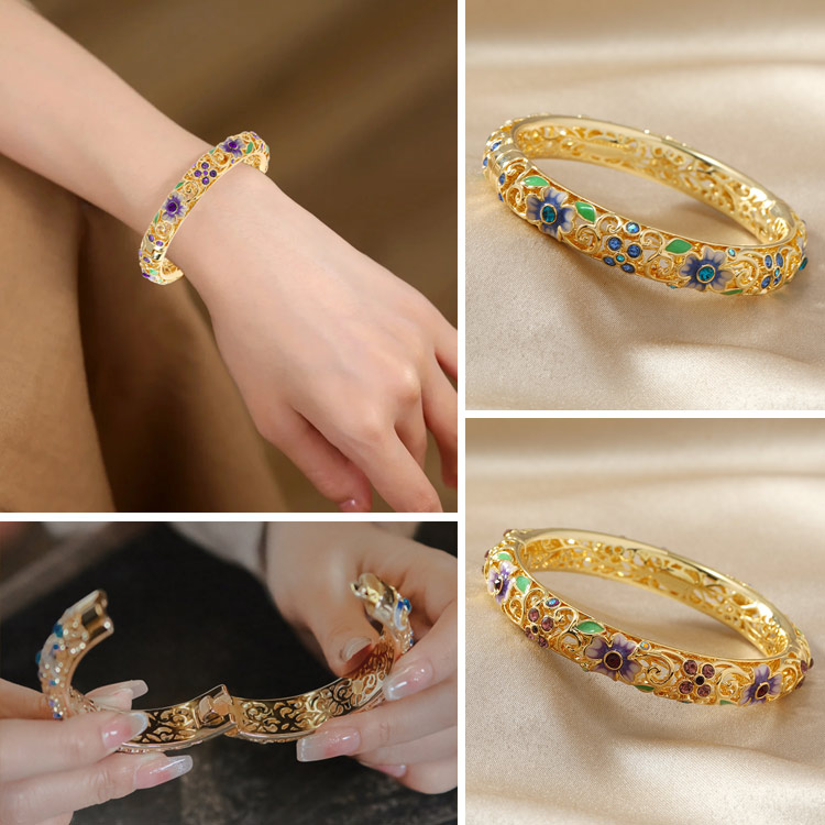 8.8 Super Promotion - 18K Gold Four-Leaf Clover Bracelet - Brings good luck. Free jewelry box